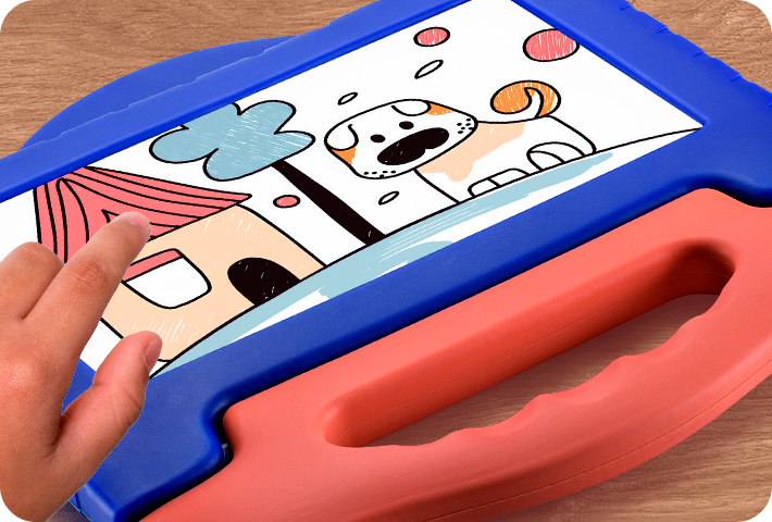 Desenho de uma casa, uma árvore e um cachorro feito no Tablet Patrulha Canina Chase.
