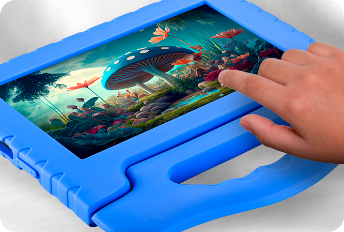 Mãe e filhos usando tablet